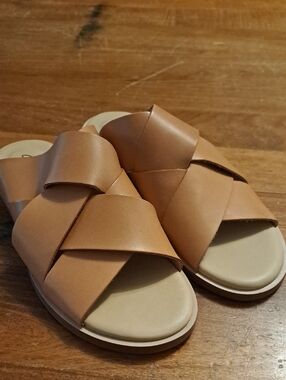 Clarks Sandals Size 7